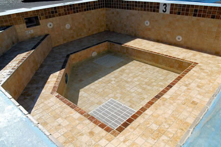 Showcase Commercial Tiled Spas 44