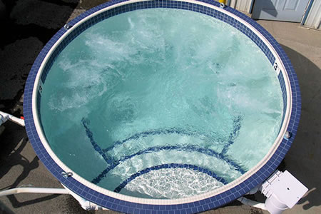 Commercial 8 foot Round Tiled Spa