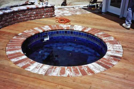 Residential 6 foot Round Tiled Spa