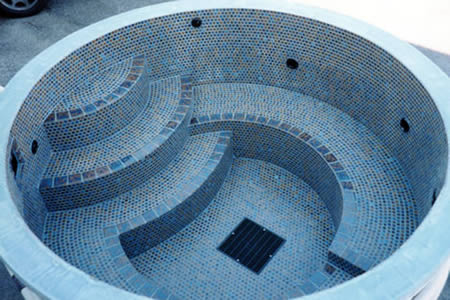 Residential 7 foot Round Tiled Spa