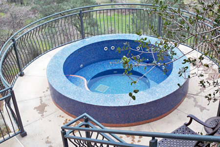 Residential 8 foot Round Tiled Spa